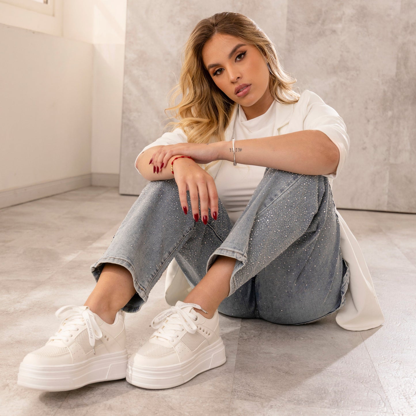 Tenis plataforma Blancos CAROL | Calzaristy – Estilo, altura y confort para mujer
