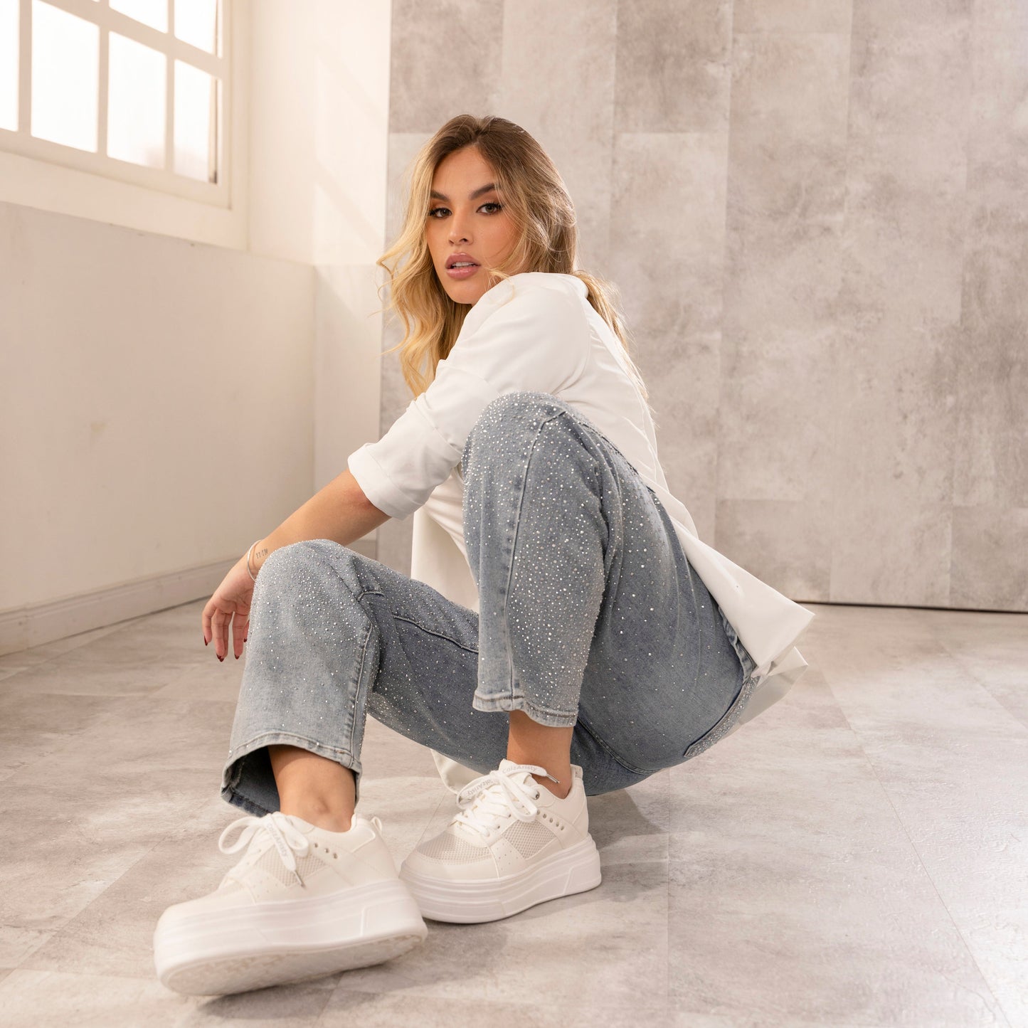 Tenis plataforma Blancos CAROL | Calzaristy – Estilo, altura y confort para mujer