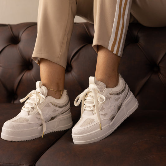 Tenis casuales con flor lateral y piedras brillantes AMAIA-2 Beige