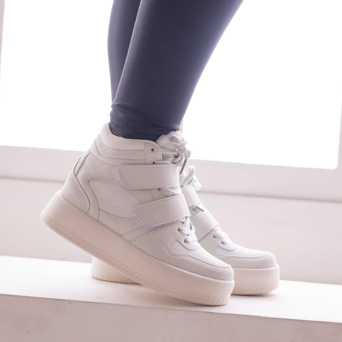 Botas De Mujer CalzAristy BRÍA Blanco - Estilo Sofisticado