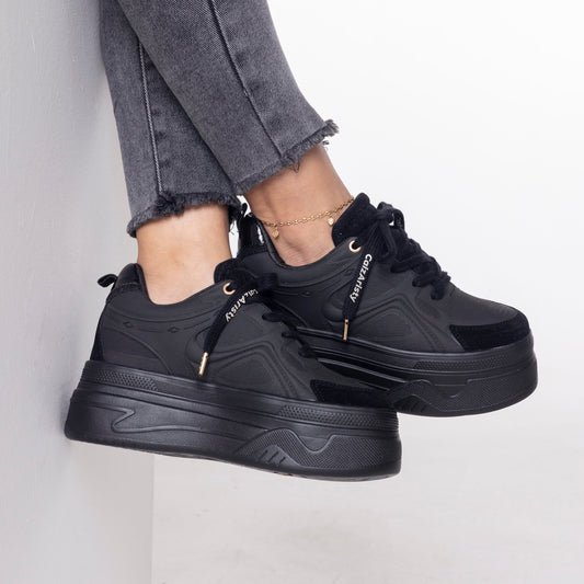 Tenis plataforma negros ANTONELLA | Calzaristy – Comodidad, altura y estilo para mujer