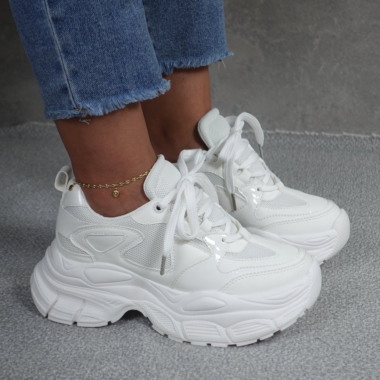 Tenis casuales tipo chunky con altura Luna