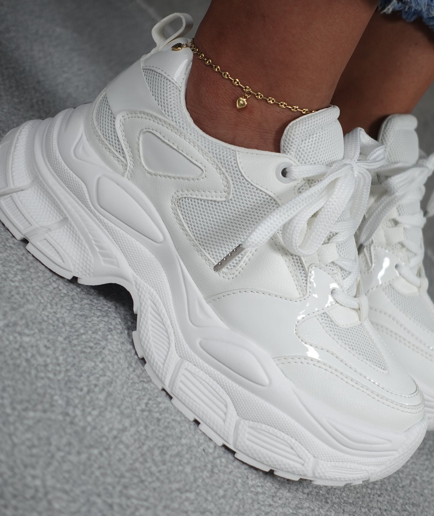 Tenis casuales tipo chunky con altura Luna