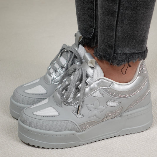 Tenis casuales con flor lateral y piedras brillantes AMAIA-2 Plata
