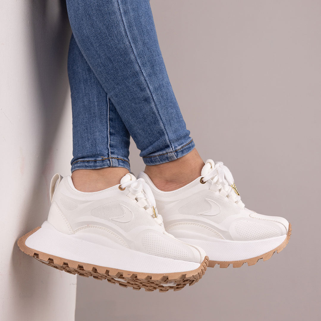 Zapatos De Mujer CalzAristy EMMA Blanco – Estilo Deportivo con Luz Propia