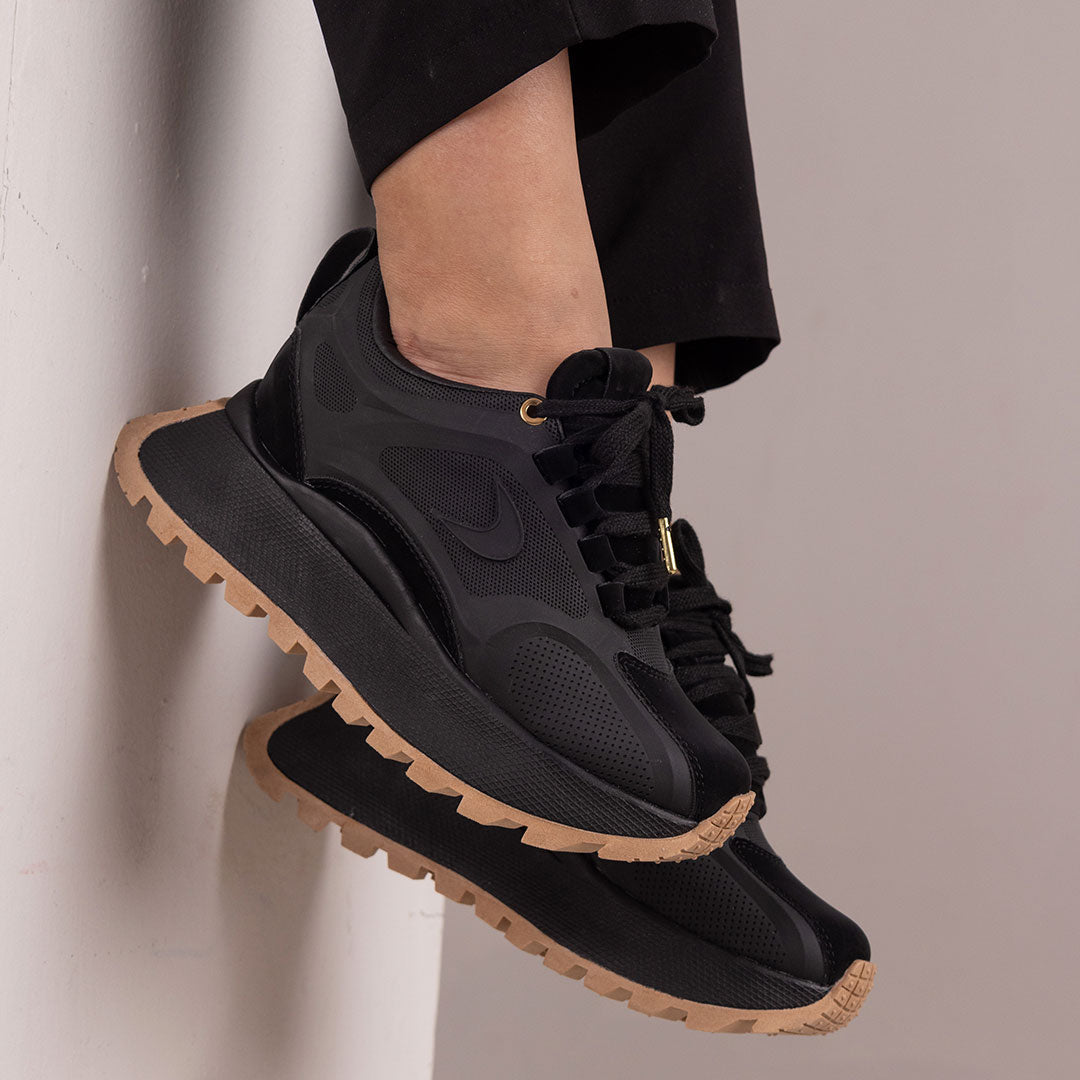 Zapatos De Mujer CalzAristy EMMA Negro – Atrevimiento y Estilo Deportivo