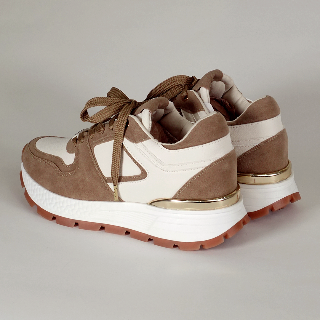Zapatos De Mujer CalzAristy BECCA Blanco Con Mocha Mousse - Clásicos con Toque Moderno