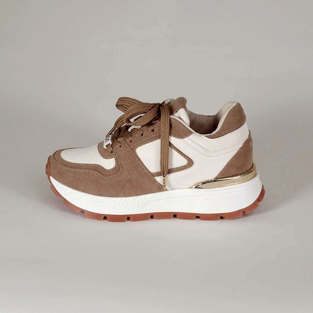 Zapatos De Mujer CalzAristy BECCA Blanco Con Mocha Mousse - Clásicos con Toque Moderno