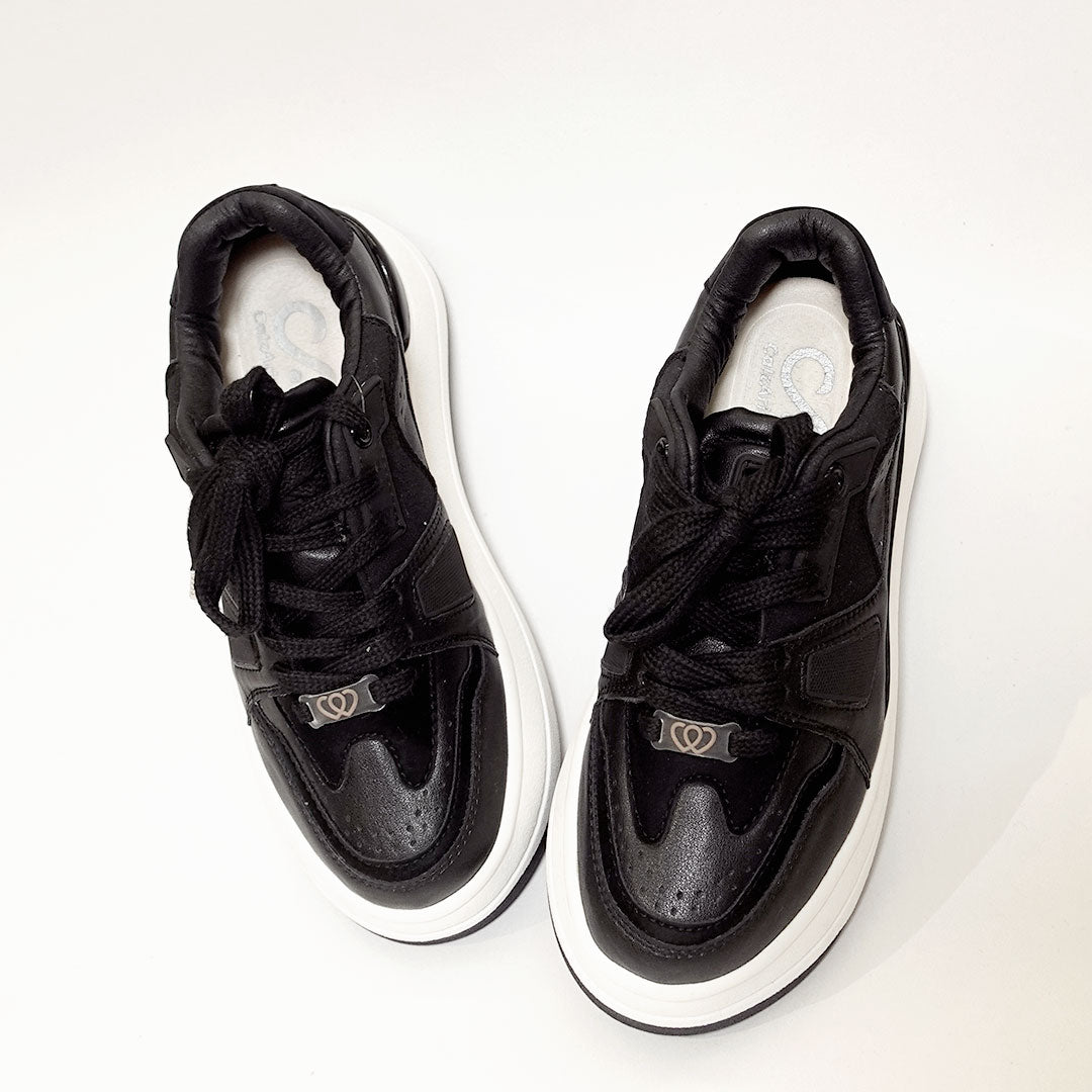 Zapatos De Mujer CalzAristy TANIA Negro – Elegancia Urbana con Plataforma Moderna