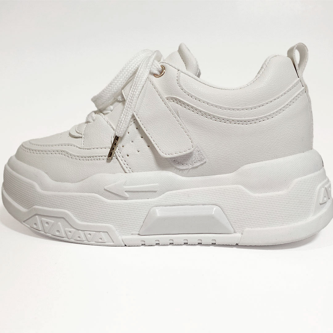 Zapatos De Mujer CalzAristy TESSA Blanco – Estilo Luminoso con Actitud