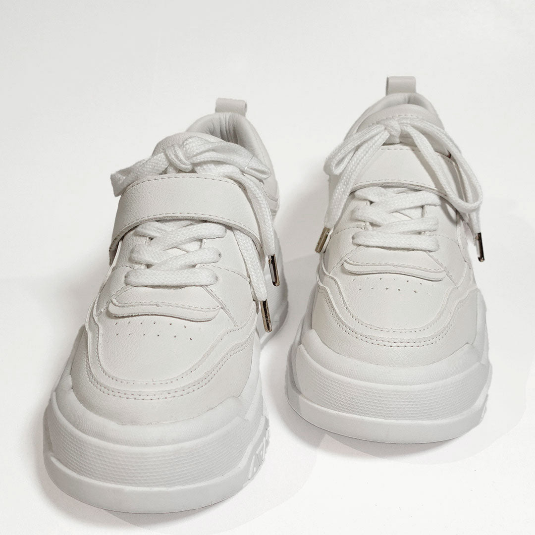 Zapatos De Mujer CalzAristy TESSA Blanco – Estilo Luminoso con Actitud
