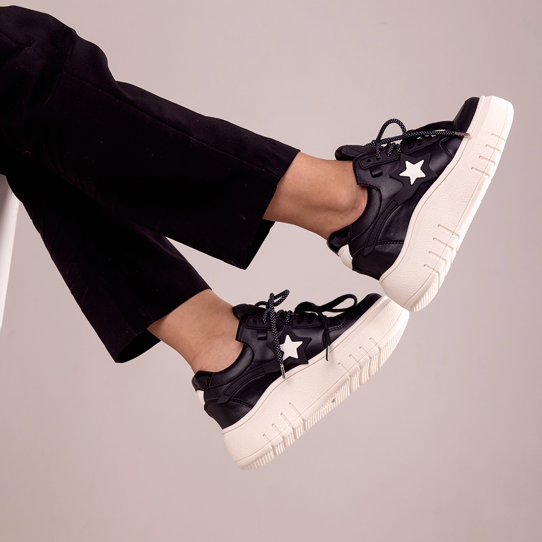 Zapatos De Mujer CalzAristy VIVIAN Negro – Estilo Urbano, Actitud Estelar