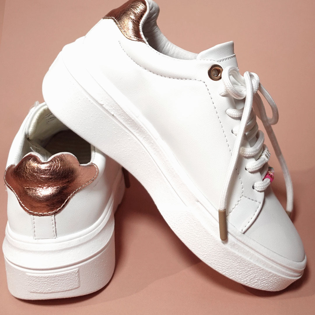 Zapatos De Mujer CalzAristy ZETA Blanco – Creatividad, Comodidad y Estilo Personalizado