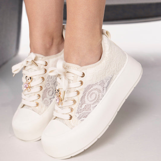 Tenis plataforma ELENA en color beige para mujer – CalzAristy