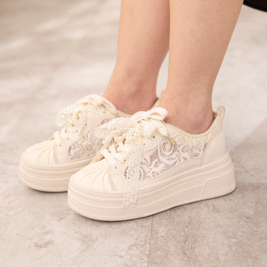 enis plataforma encaje beige MERLINA | Calzaristy – Estilo femenino, altura y comodidad