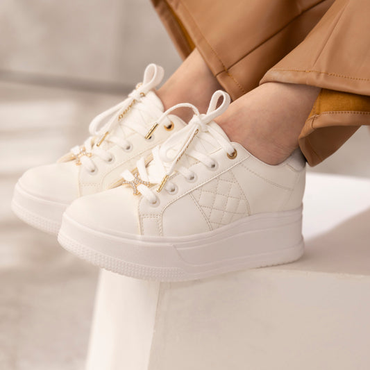 Tenis para dama blancos estilo casual - Referencia ALMENDRA  | Calzaristy