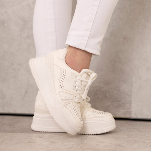 Tenis plataforma blancos CELESTE | Calzaristy – Moda, altura y comodidad para mujer