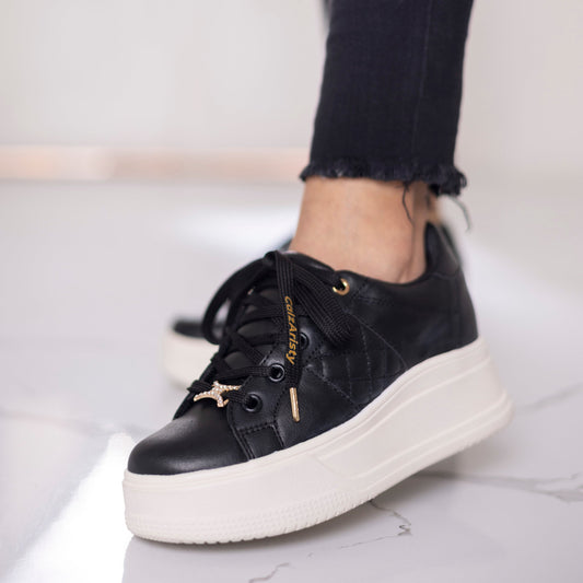 Tenis para dama negro estilo casual - Referencia ALMENDRA  | Calzaristy
