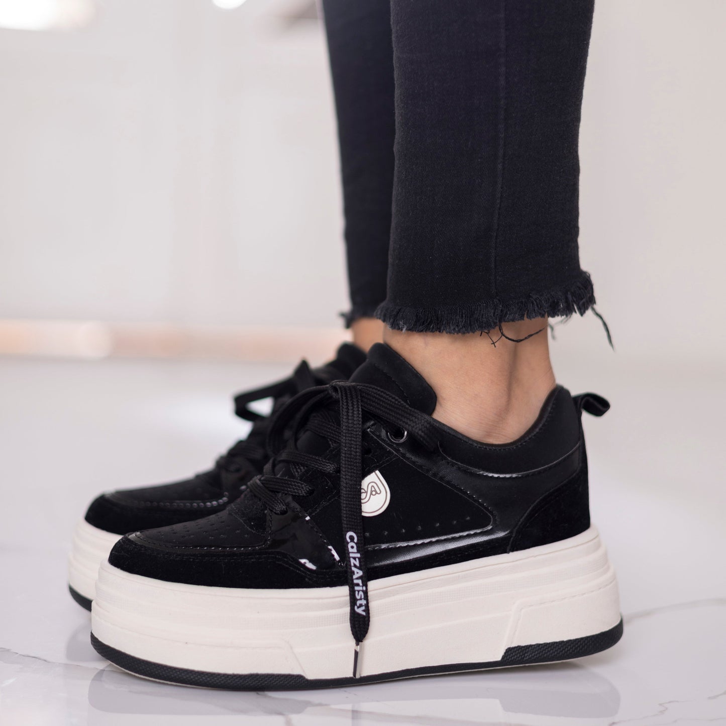 Tenis Calzaristy Roma para Mujer – Plataforma Alta, Estilo Urbano y Comodidad Total