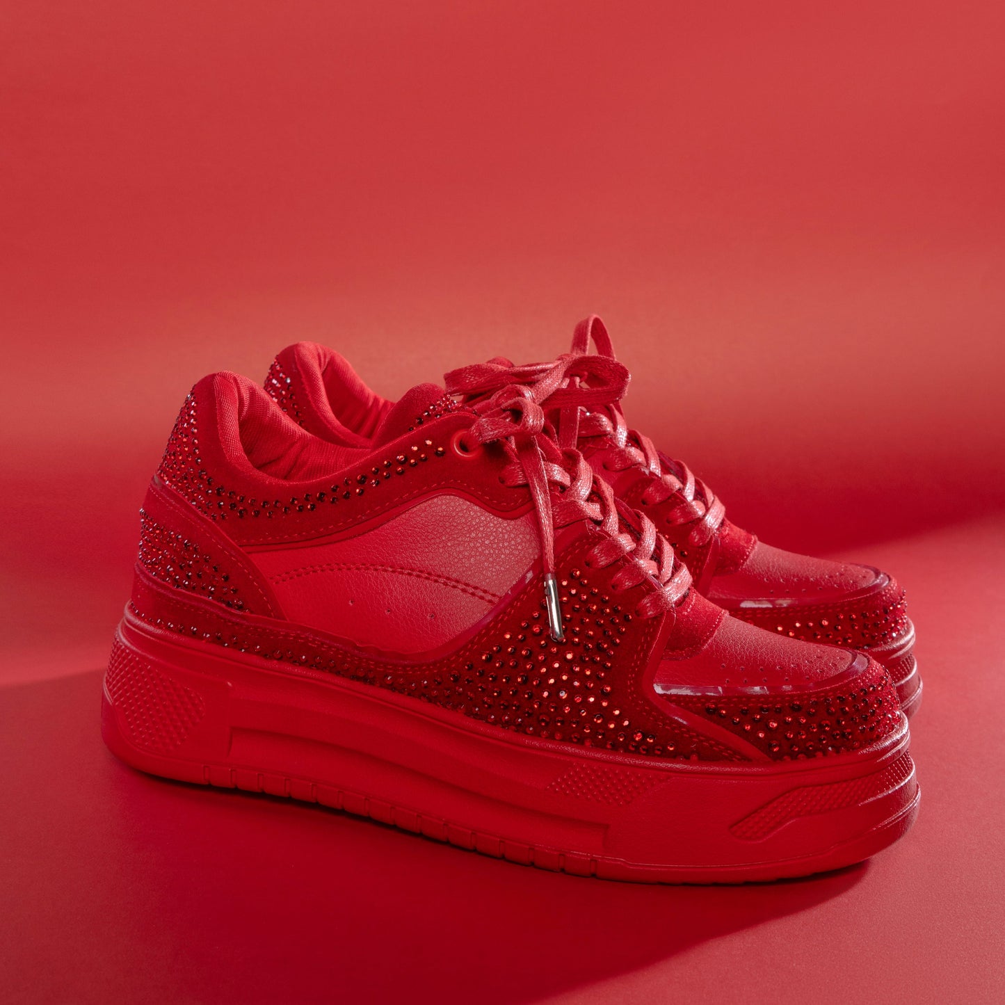 Zapatos De Mujer CalzAristy GLAM Rojo – Atrevidos y Brillantes como Tú