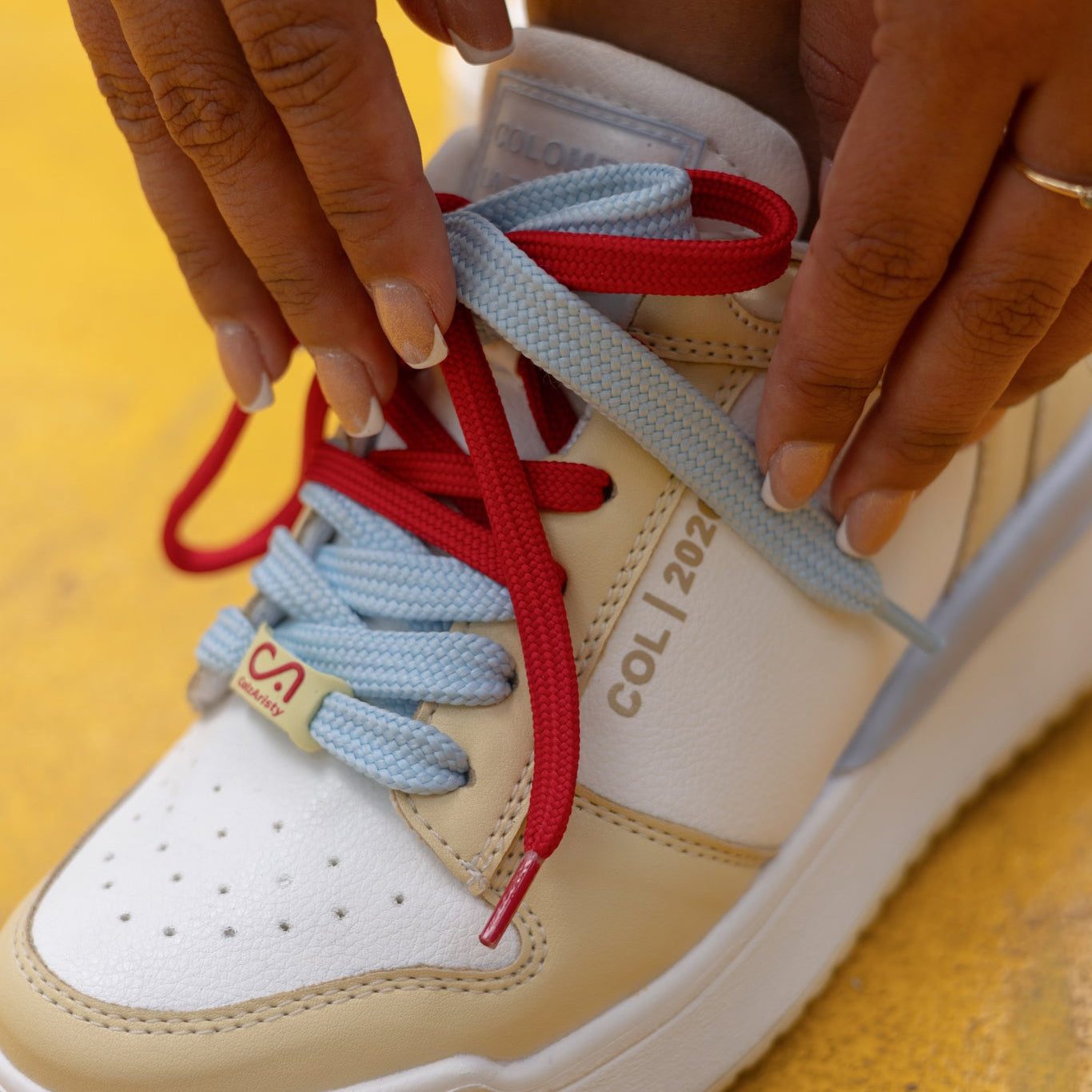 Tenis FE Amarillos con Azul y Rojo| Calzado Urbano Mujer CalzAristy