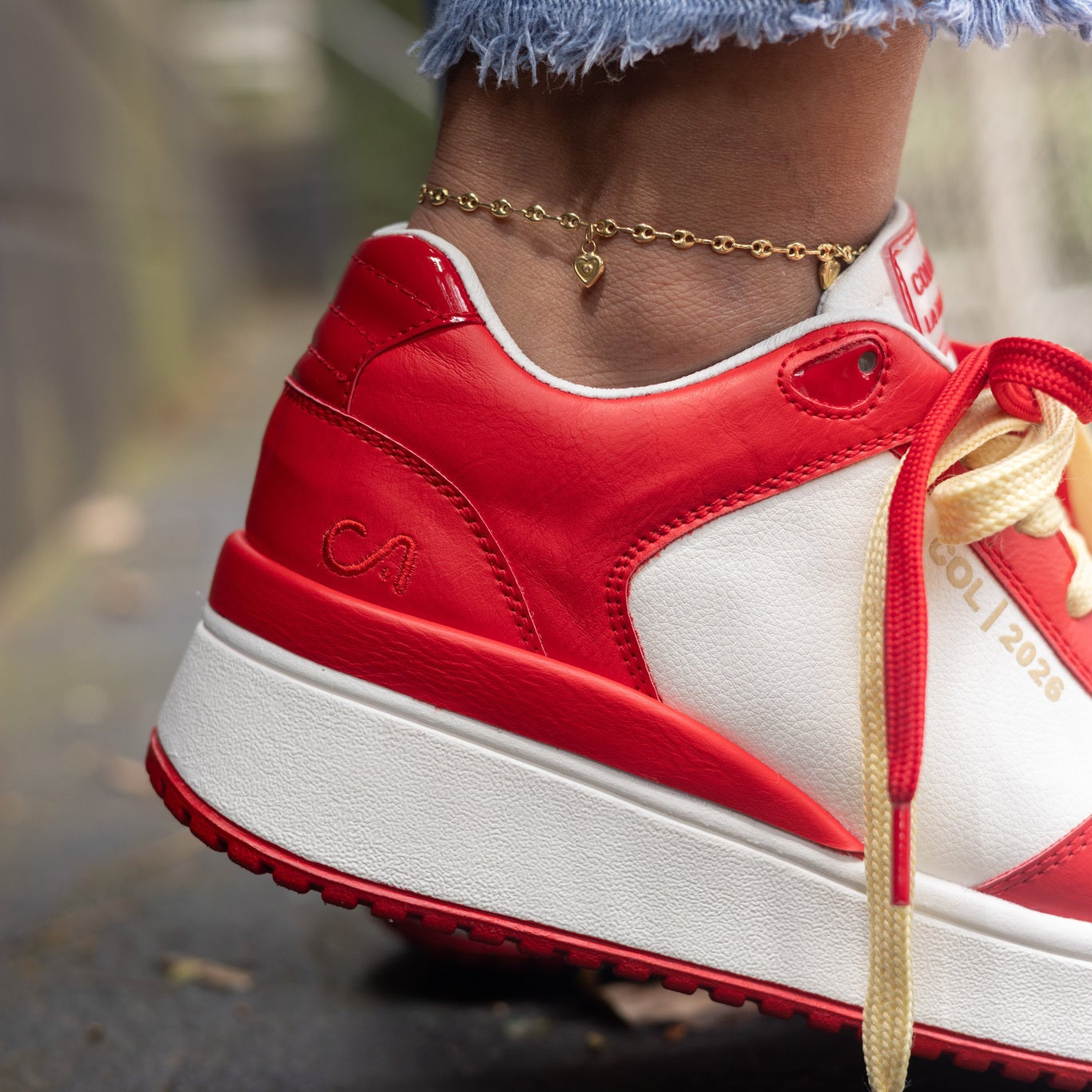 Tenis PASIÓN Rojos con Amarillo| Calzado Urbano Mujer CalzAristy
