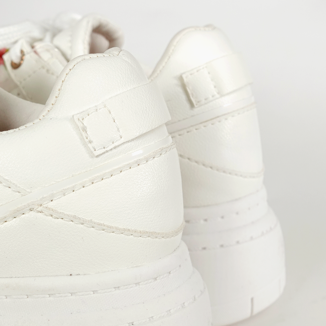 Zapatos De Mujer CalzAristy AIMÉ Blanco - Charms Quitables