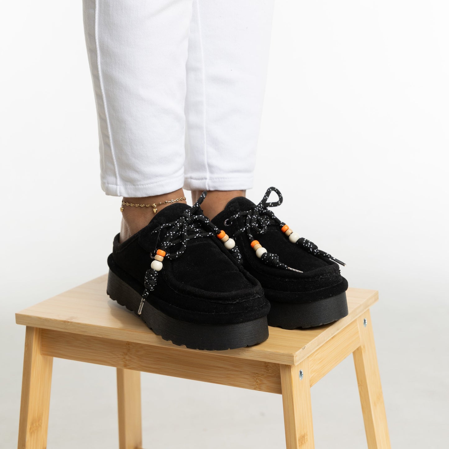 Suecos SABINA en carnaza Negro con suela chunky | Comodidad y estilo premium