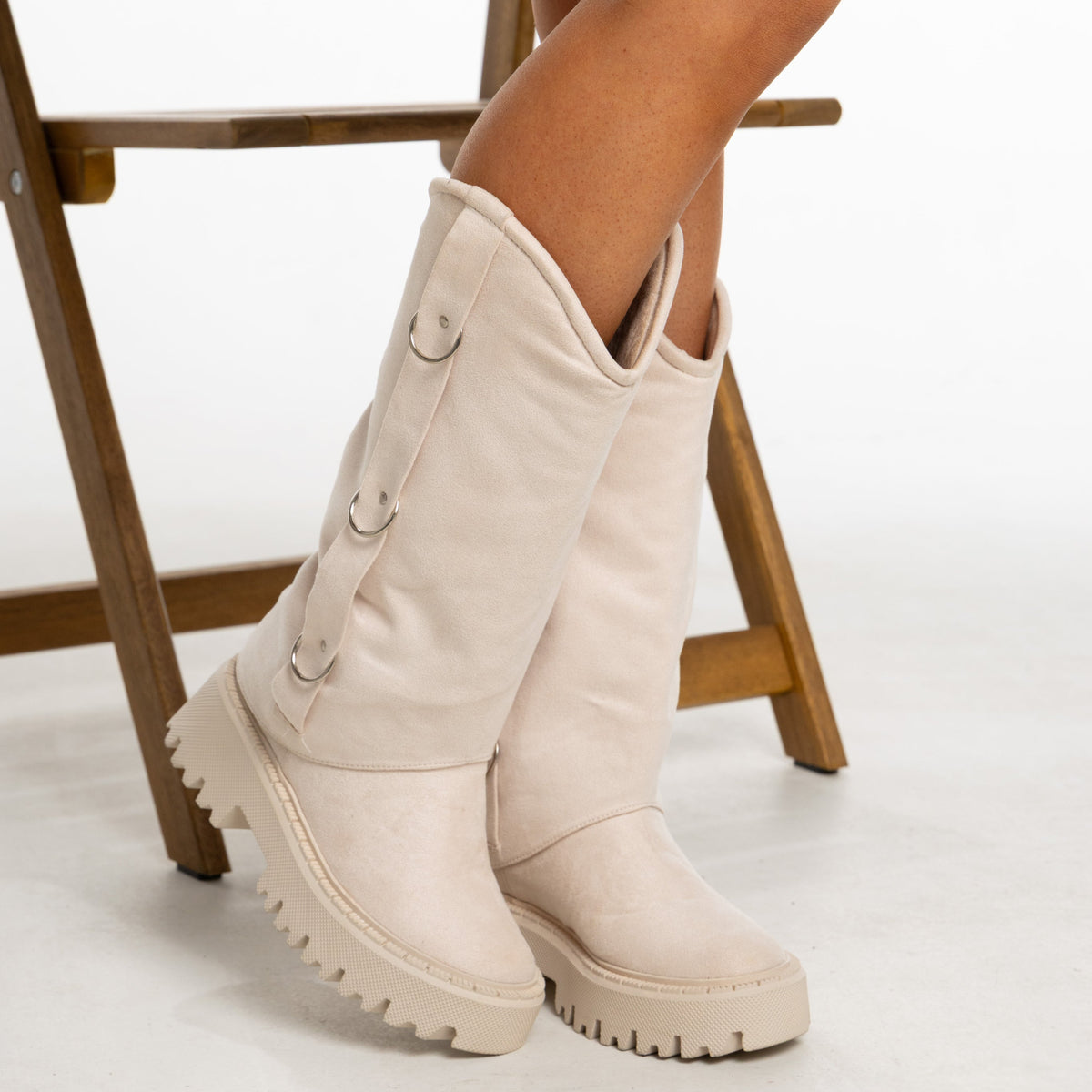 Botas Renata para Mujer en arena| CalzAristy