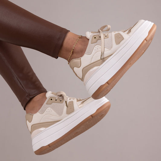 Zapatos De Mujer CalzAristy TANIA Beige – Plataforma Urbana con Toque Sofisticado